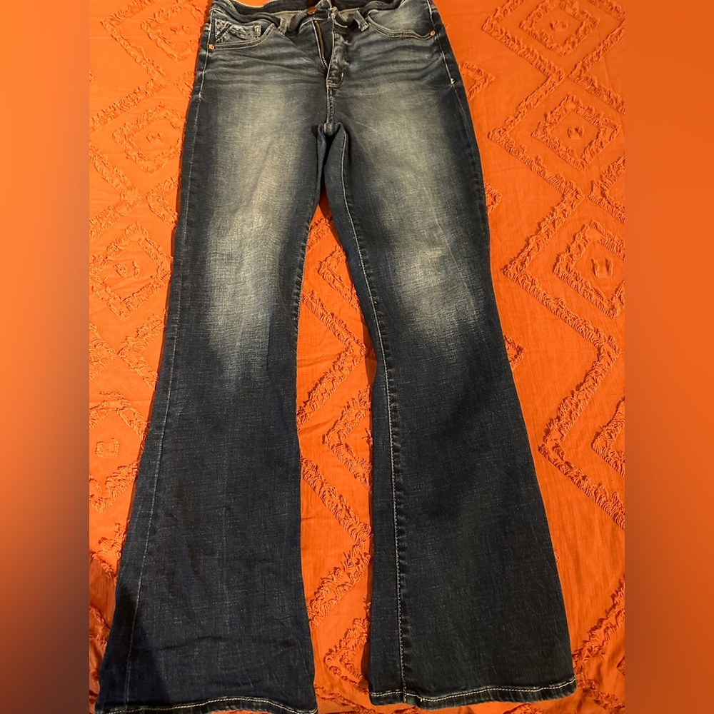 Buckle black women’s jeans